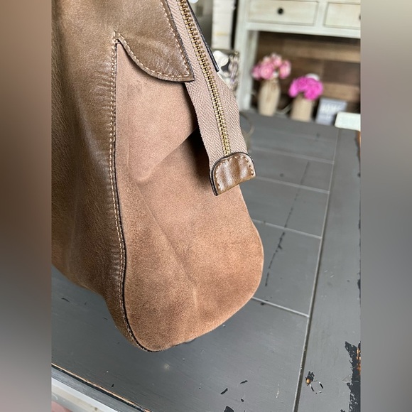 Nicoli Brown and Black Leather Handbag - Picture 6 of 15